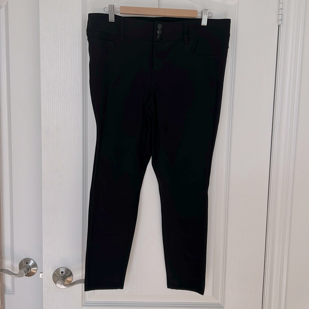 Torrid Skinny Studio Luxe Ponte Mid-Rise Ankle Pant